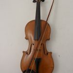 884 9118 VIOLIN WITH BOW